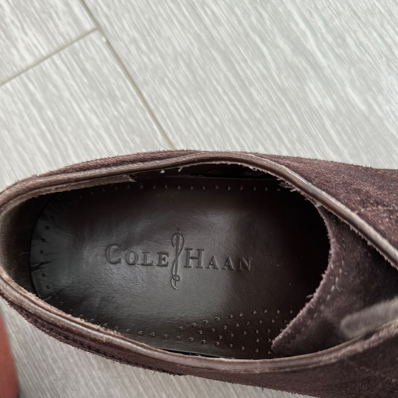 Cole Haan Brown Wing Oxfords Suede - Picture 2 of 8
